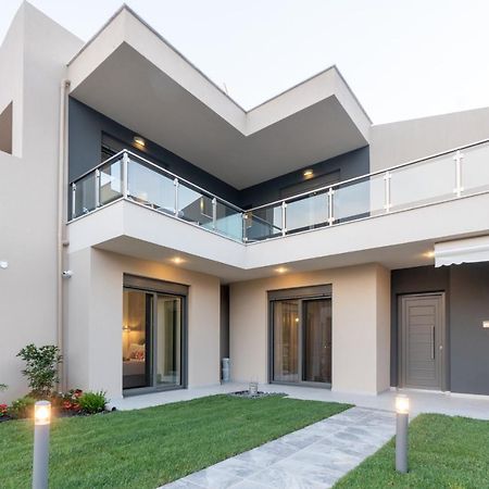 3 Doors Villas Nea Iraklitsa Exterior foto
